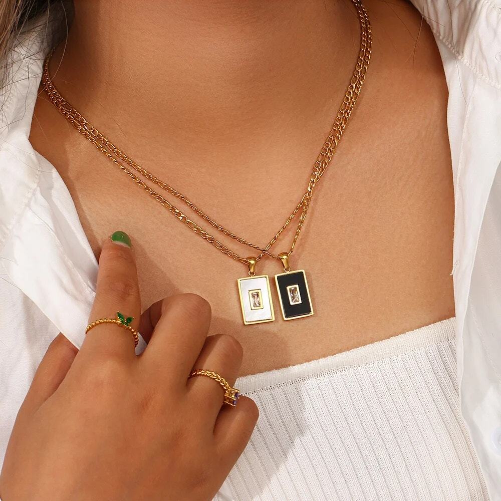 White Shell Vintage Rectangle Acrylic Zircon Pendant Necklace 18K Gold Plated - Picture 3 of 8